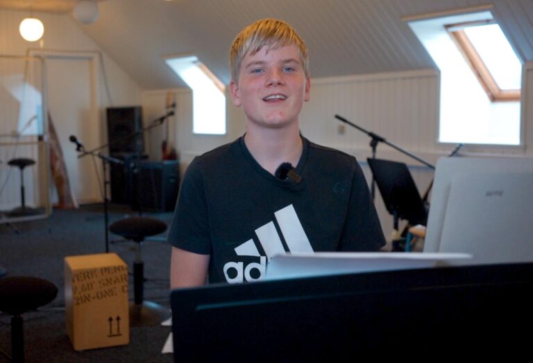 Musik - Bastian fortæller om linjefaget Musik på Fjordvang Efterskole