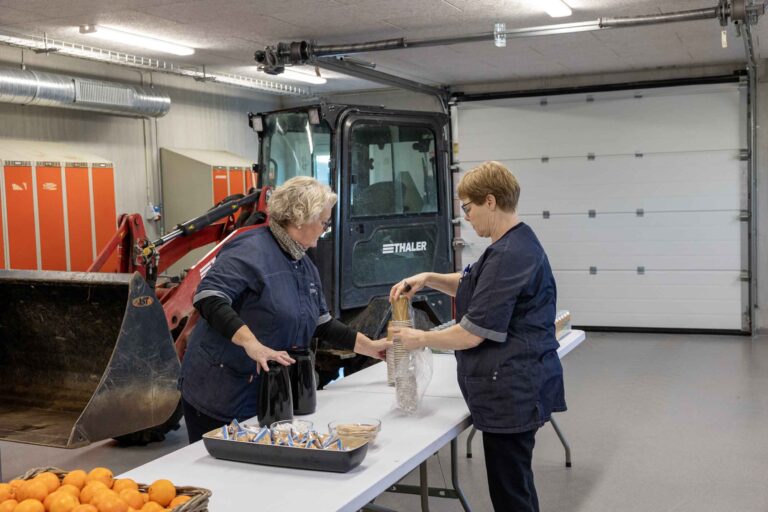 Teknologihus og metalværksted indvies på Fjordvang Efterskole - Der dækkes bord
