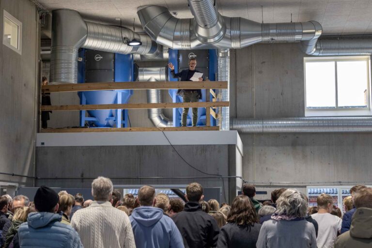 Fjordvang Efterskole takker Tietgenfonden for støtten til den innovative teknologiske legeplads