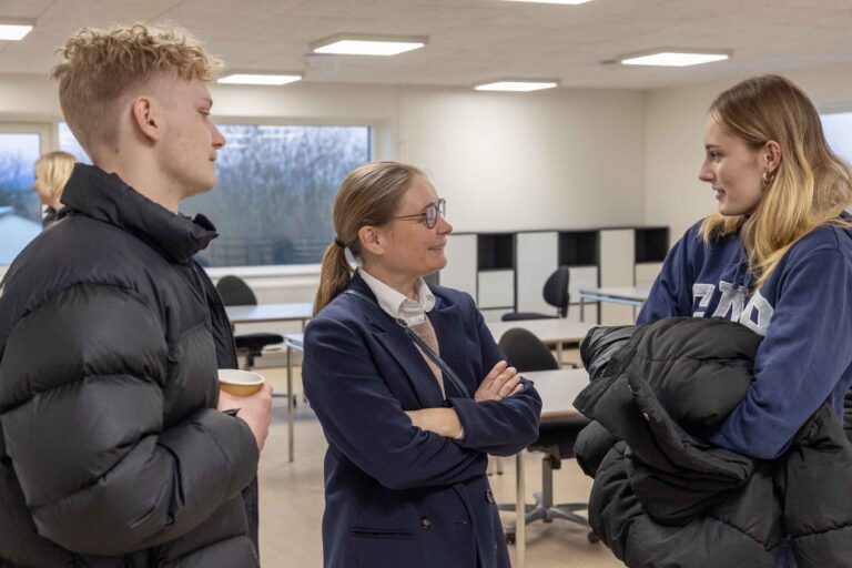 Teknologiske udfordringer venter: Eleverne glæder sig til at opleve magien i det nye teknologihus på Fjordvang Efterskole